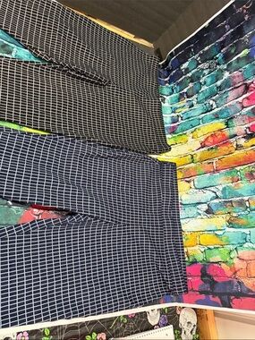 Morgan Taylor 2 pair one navy one black Grid Skinny Pants XL